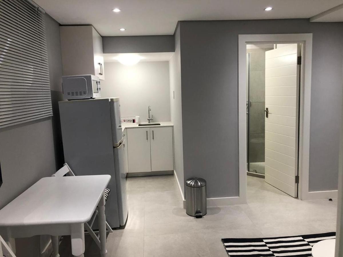 케이프타운 Private Bachelor Pad In Sea Point 아파트 외부 사진