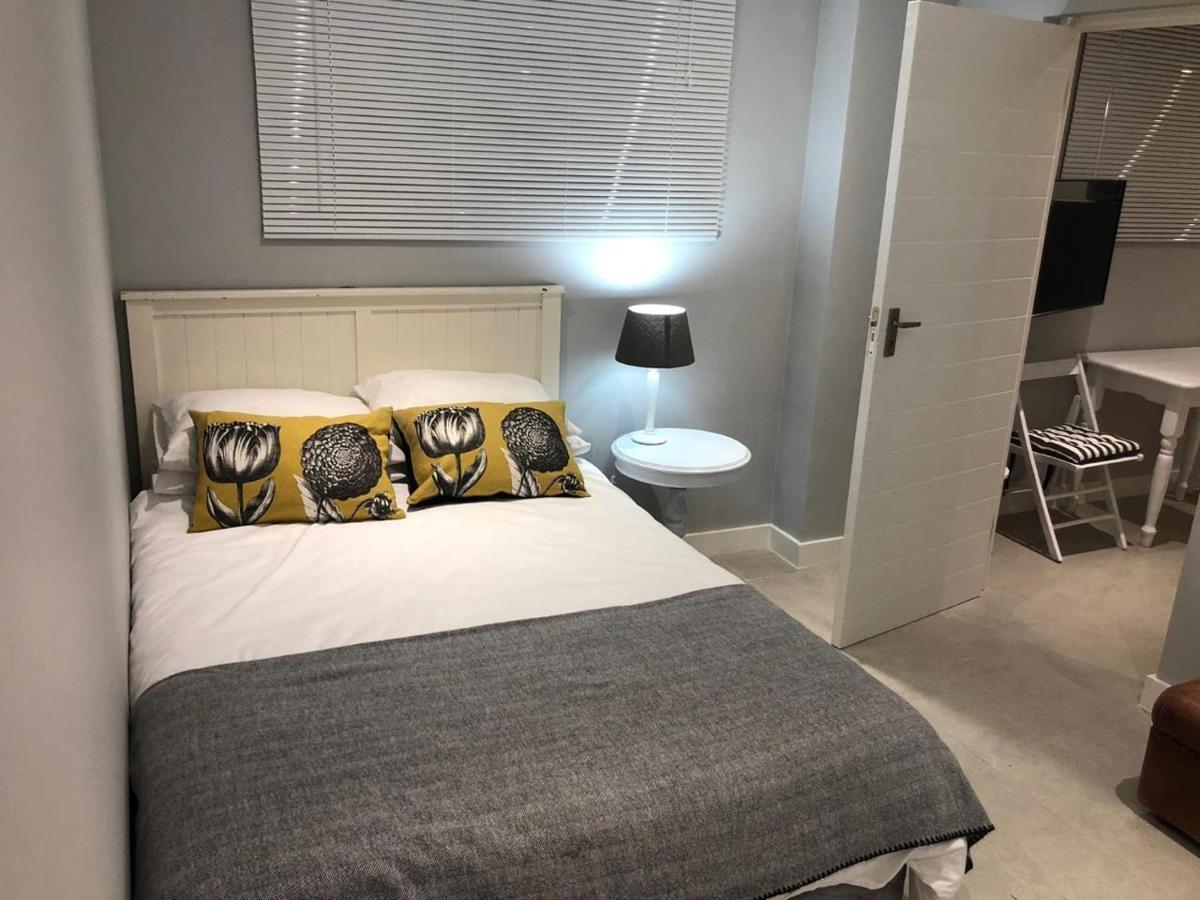 케이프타운 Private Bachelor Pad In Sea Point 아파트 외부 사진