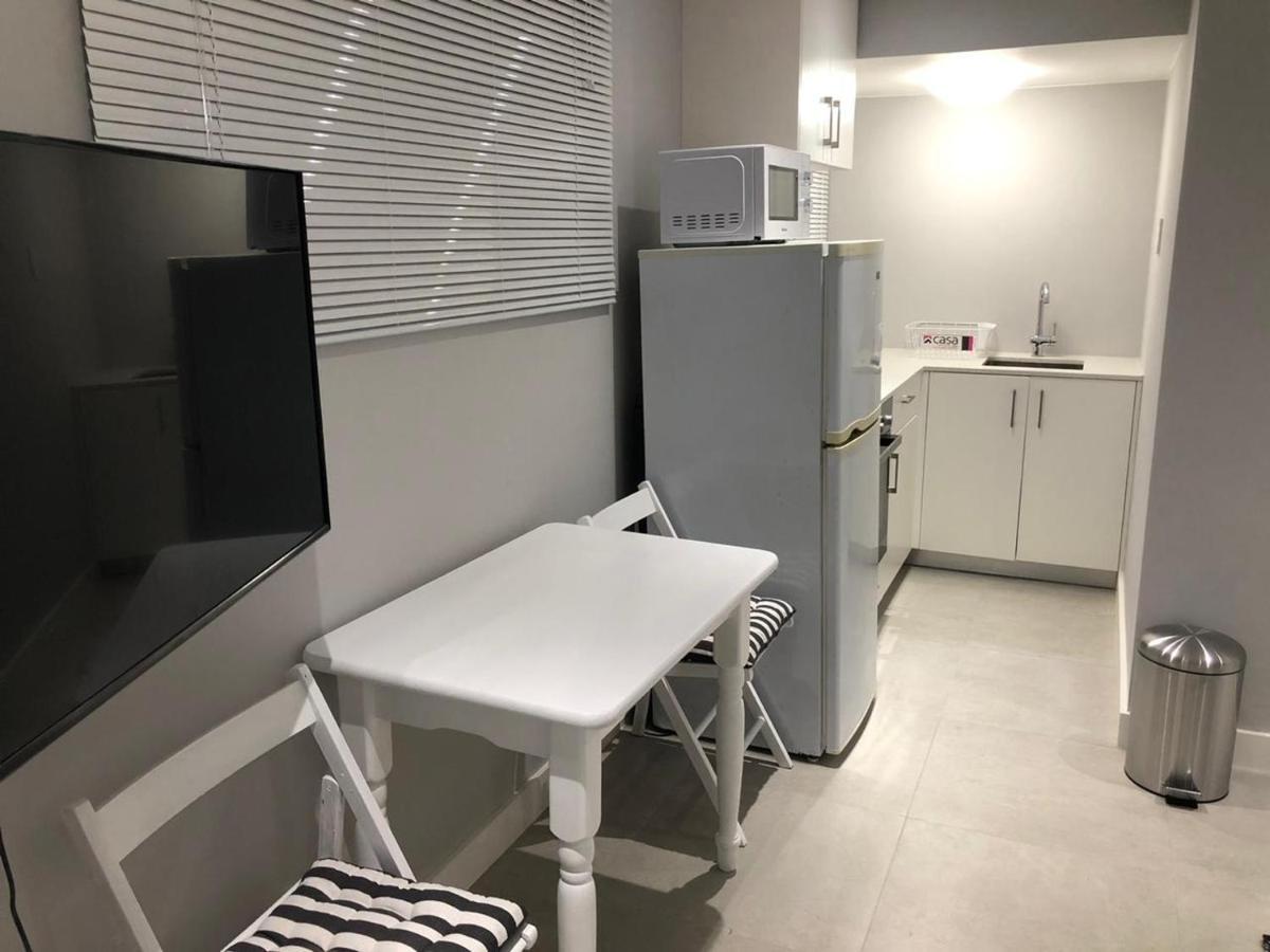케이프타운 Private Bachelor Pad In Sea Point 아파트 외부 사진